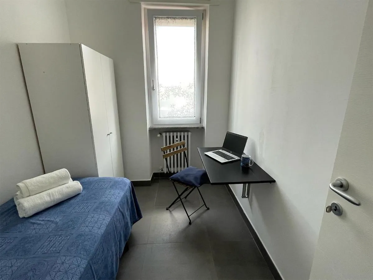 Hotel Silvia & Simone'S House Milano Italia